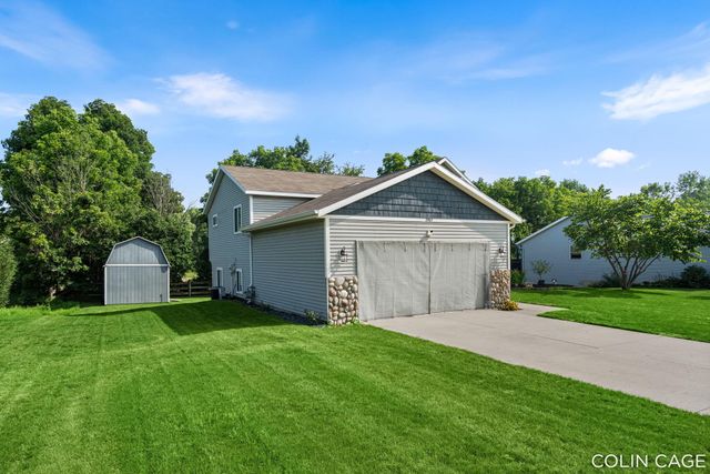 2903 Fox Hill Drive, Jenison, MI 49428