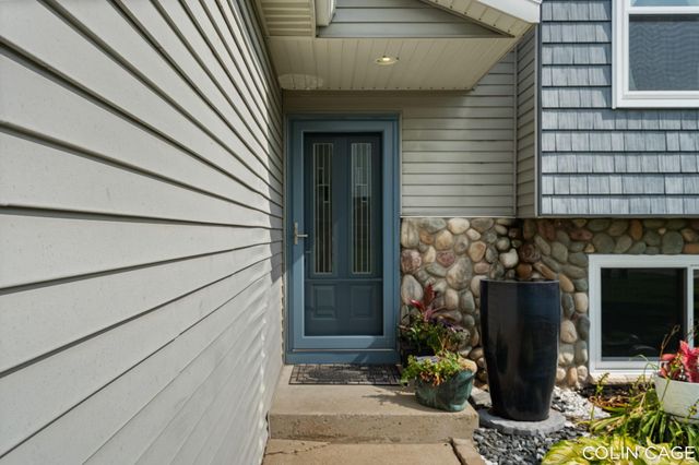 2903 Fox Hill Drive, Jenison, MI 49428
