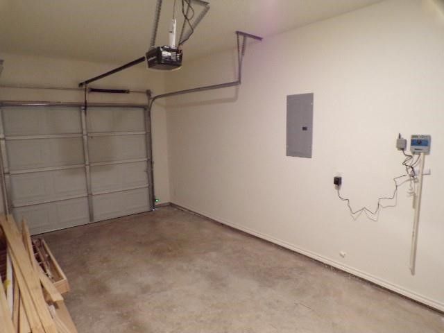 318 S Main Street 1, Bonham, TX 75418