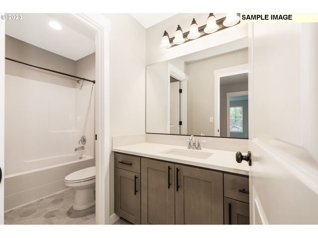 11501 Se Majestic Falls Ave 764, Happy Valley, OR 97086