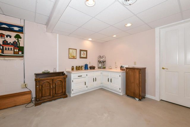 S86W30445 Stonegate DRIVE, Mukwonago, WI 53149