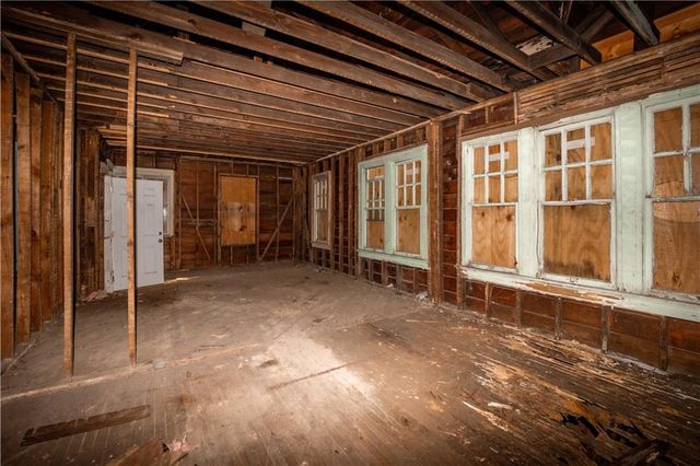 418 N Highland NE Avenue, Atlanta, GA 30307