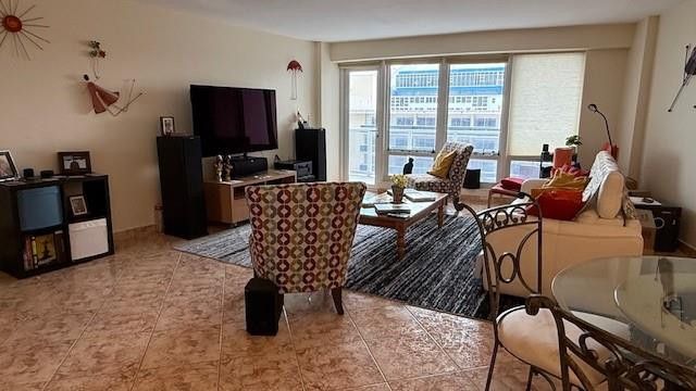 4100 Galt Ocean Drive 904, Fort Lauderdale, FL 33308