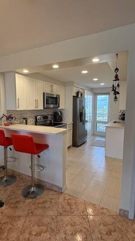 4100 Galt Ocean Drive 904, Fort Lauderdale, FL 33308