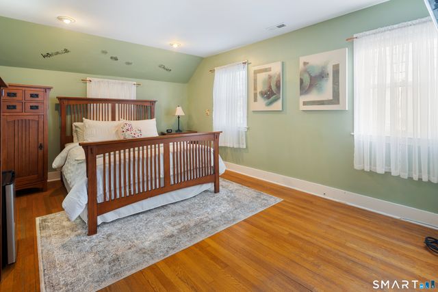 135 Laurel Place, Bridgeport, CT 06604