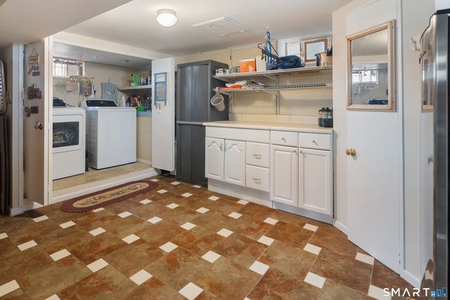 135 Laurel Place, Bridgeport, CT 06604