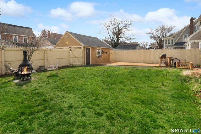 135 Laurel Place, Bridgeport, CT 06604