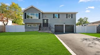 124 Ithaca Street, Bay Shore, NY 11706