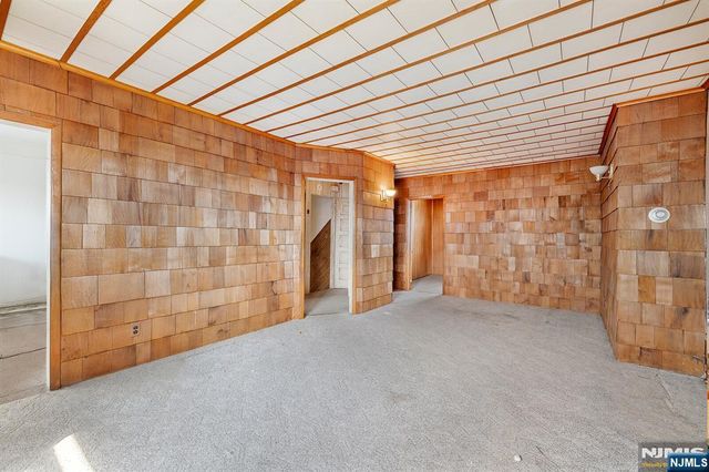 65 Marsellus Place, Garfield, NJ 07026