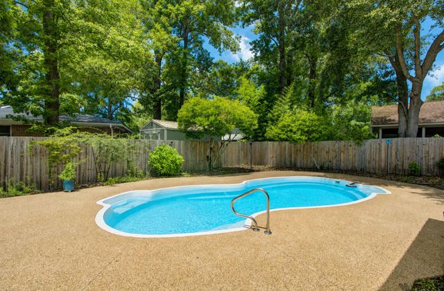 2311 W Palmer Drive, Charleston, SC 29414