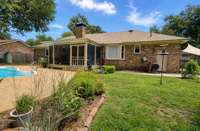 2311 W Palmer Drive, Charleston, SC 29414