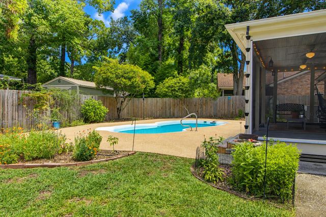 2311 W Palmer Drive, Charleston, SC 29414