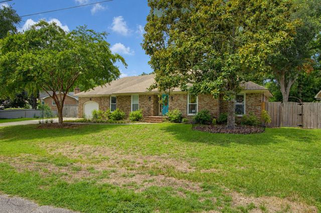 2311 W Palmer Drive, Charleston, SC 29414