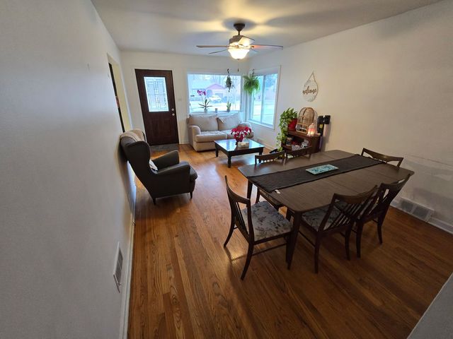 18526 Dixie Highway, Homewood, IL 60430