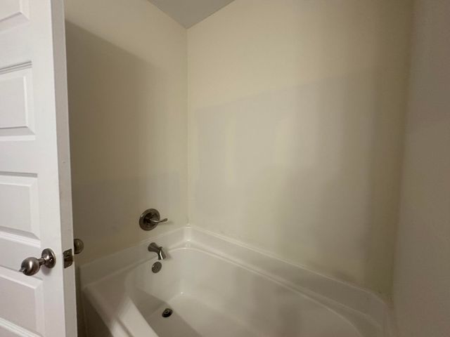 10 Ramblewood Ln, Wedgefield, SC 29168