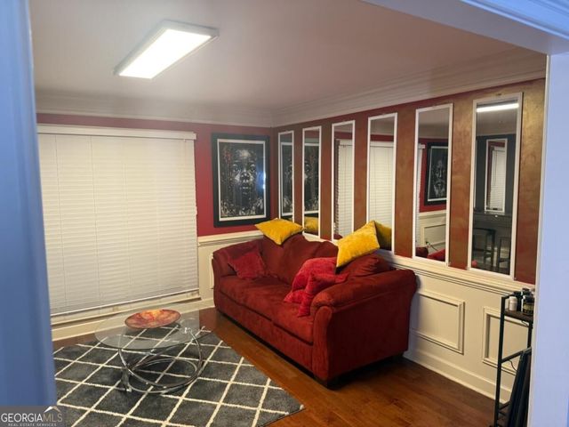 290 Dix Lee On Drive, Fayetteville, GA 30214