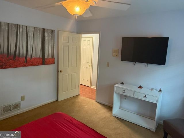 290 Dix Lee On Drive, Fayetteville, GA 30214