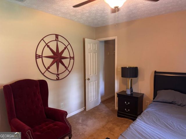 290 Dix Lee On Drive, Fayetteville, GA 30214