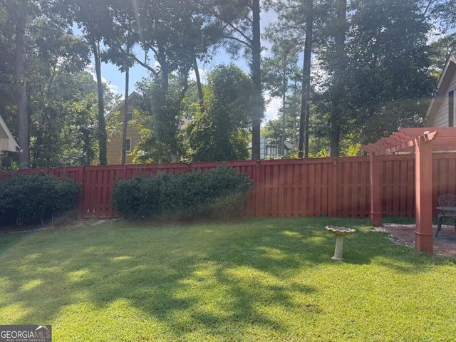 290 Dix Lee On Drive, Fayetteville, GA 30214