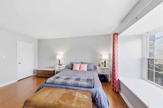 31 Cantey NW Place, Atlanta, GA 30327