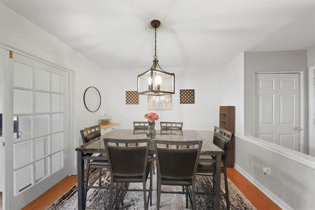 31 Cantey NW Place, Atlanta, GA 30327