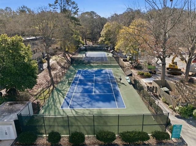 31 Cantey NW Place, Atlanta, GA 30327