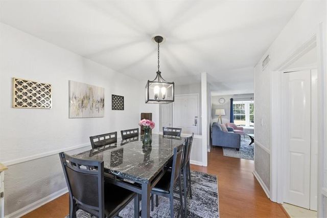 31 Cantey NW Place, Atlanta, GA 30327