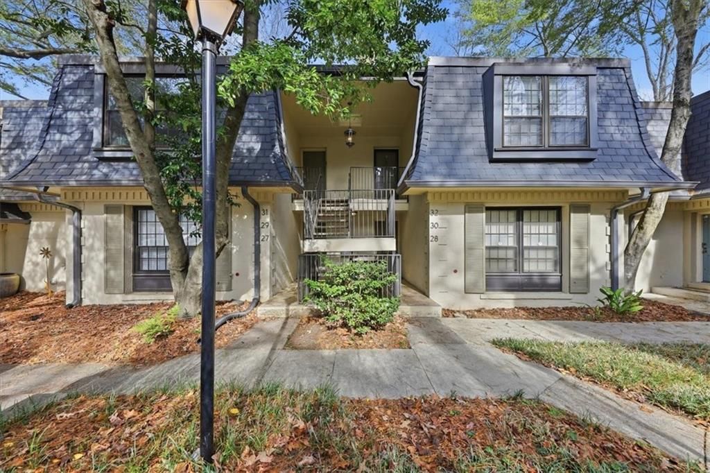 31 Cantey NW Place, Atlanta, GA 30327