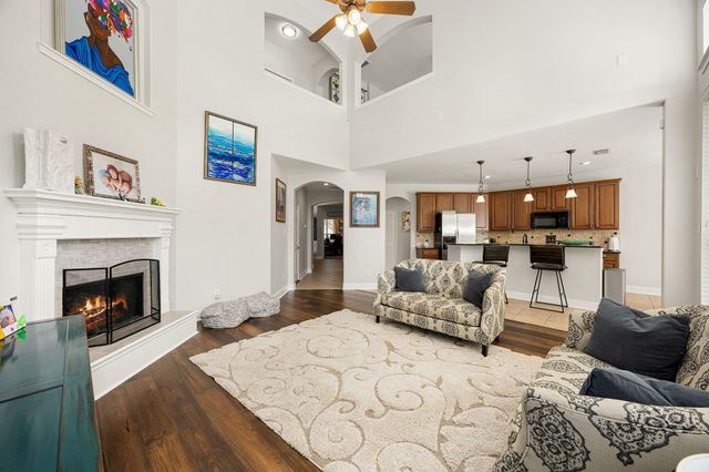 10502 Landsdowne Pointe Drive, Spring, TX 77379
