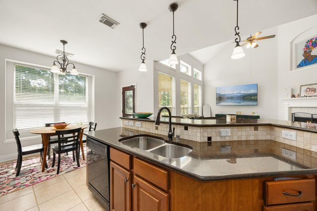 10502 Landsdowne Pointe Drive, Spring, TX 77379