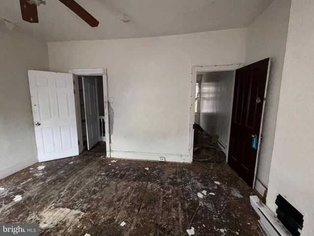2530 W YORK ST, Philadelphia, PA 19132