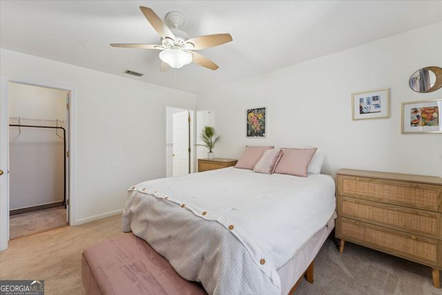 211 Edgewater Road APT 49, Savannah, GA 31406