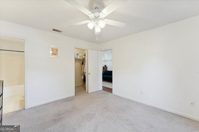 211 Edgewater Road APT 49, Savannah, GA 31406