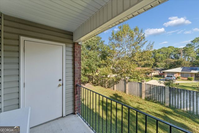 211 Edgewater Road APT 49, Savannah, GA 31406