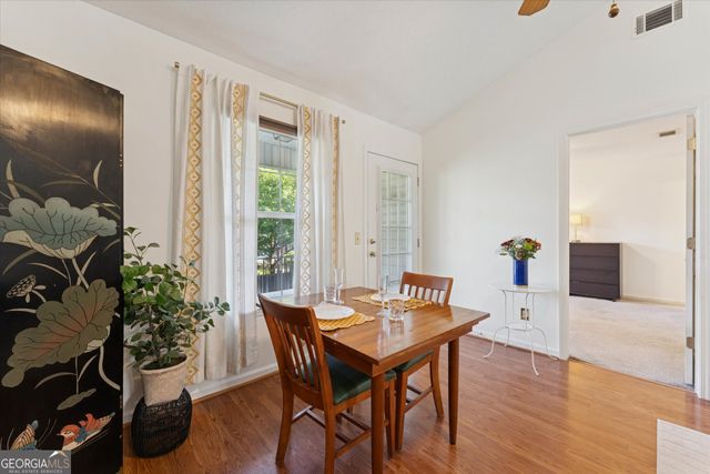 211 Edgewater Road APT 49, Savannah, GA 31406