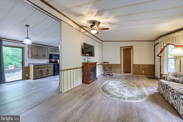 12 POPLAR DRIVE, Manheim, PA 17545