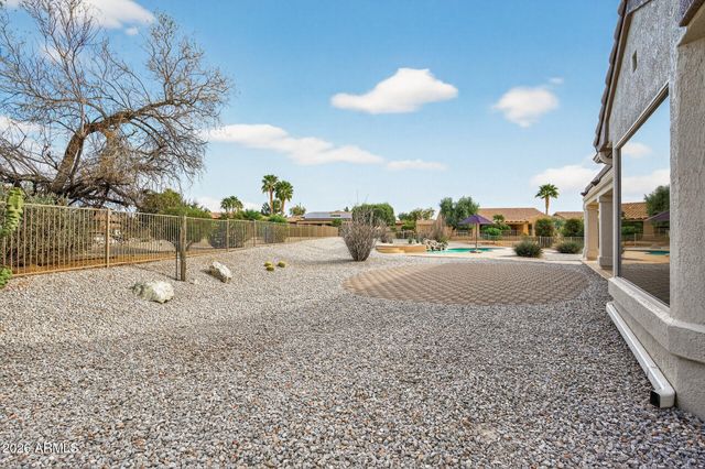 15270 W MORNINGTREE Drive, Surprise, AZ 85374
