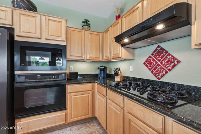 15270 W MORNINGTREE Drive, Surprise, AZ 85374