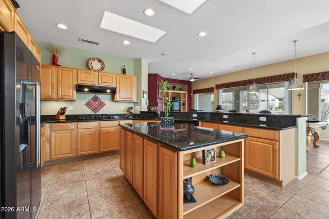 15270 W MORNINGTREE Drive, Surprise, AZ 85374