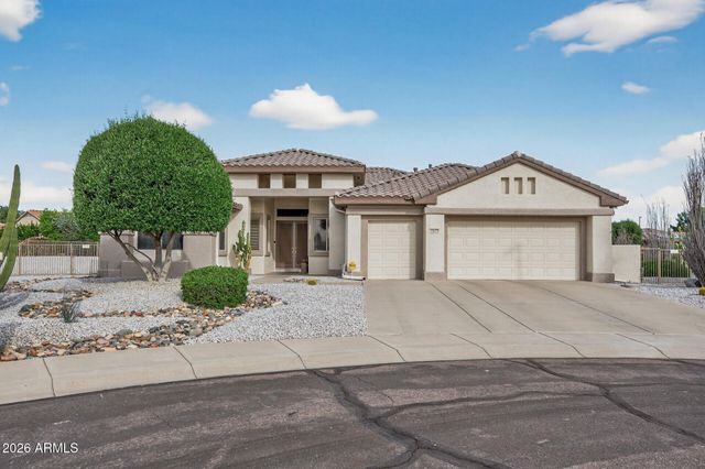 15270 W MORNINGTREE Drive, Surprise, AZ 85374