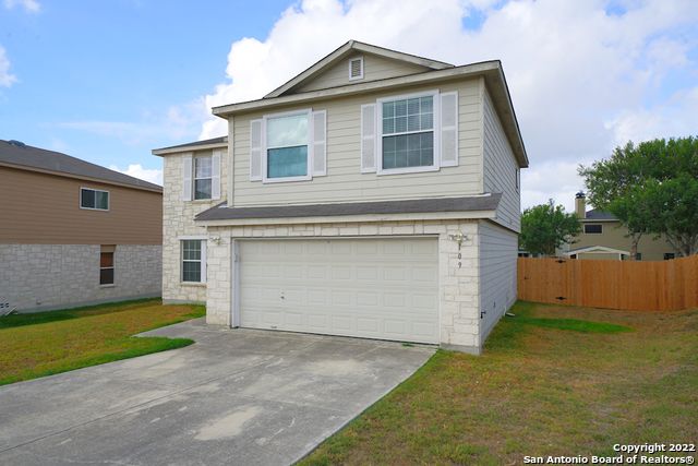 109 Willow Hl, Cibolo, TX 78108