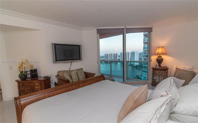 3370 NE 190 Street PH 2909, Aventura, FL 33180