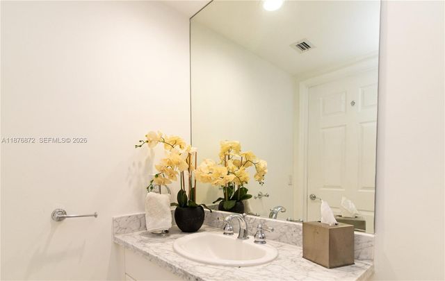 3370 NE 190 Street PH 2909, Aventura, FL 33180