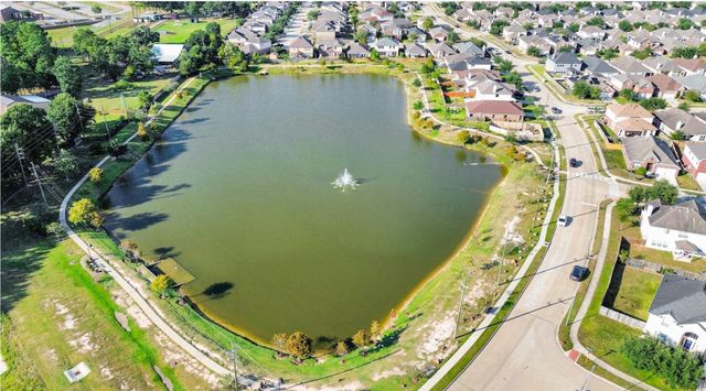 9915 Blissfull Valley Lane, Tomball, TX 77375