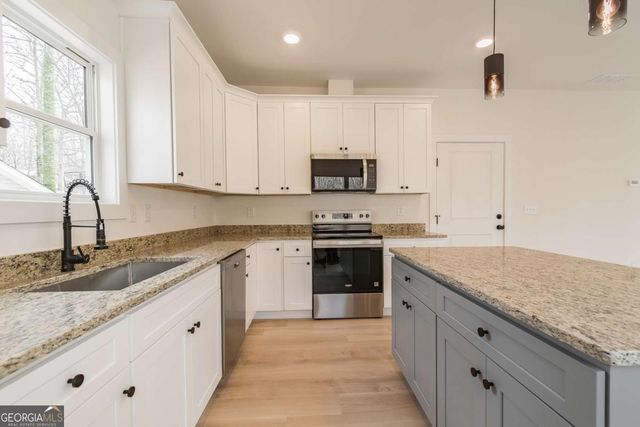 3416 Rock Ridge Drive, Gainesville, GA 30506