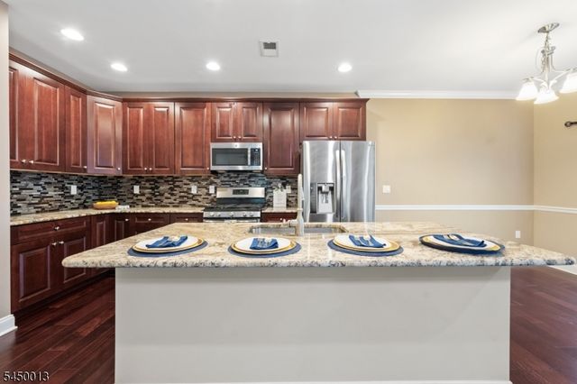 33 Cortland Pl, Montgomery Twp., NJ 08558