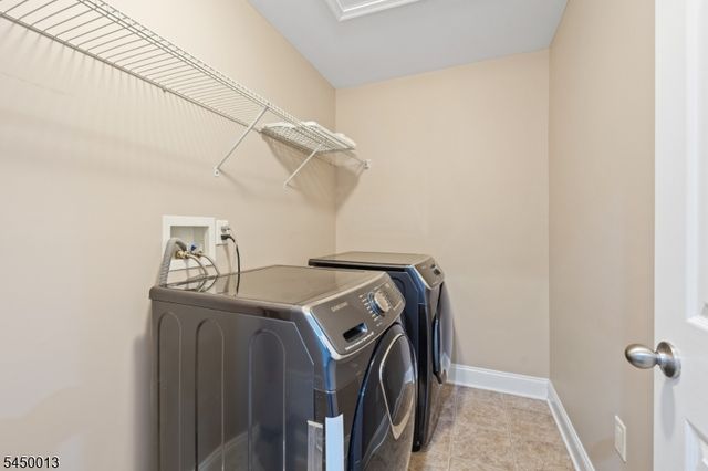 33 Cortland Pl, Montgomery Twp., NJ 08558
