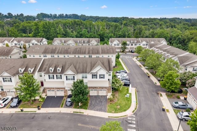33 Cortland Pl, Montgomery Twp., NJ 08558
