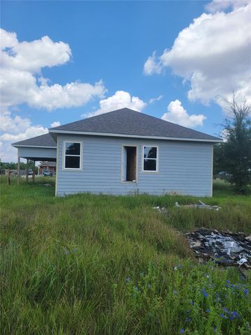 127 Road 5132, Cleveland, TX 77327