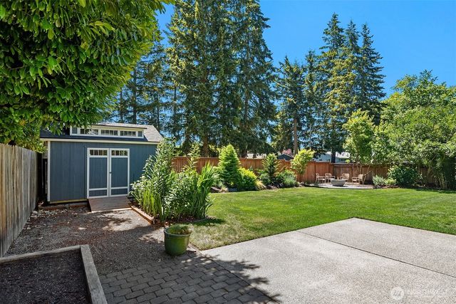 13403 SE 159th Place, Renton, WA 98058